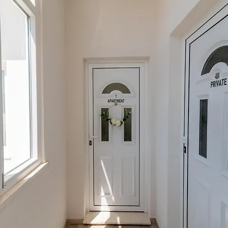 Apartment Roko *