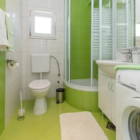 Apartment Roko *